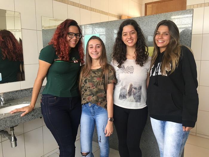 Nome das alunas executoras: Ana Alice Silva, Isabelly Quadros, Lívia Bessa, Maria Júlia Scandiuzzi e Nathálya Giovanna Santos Alves