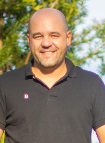 Professor Daniel Xavier de Sousa