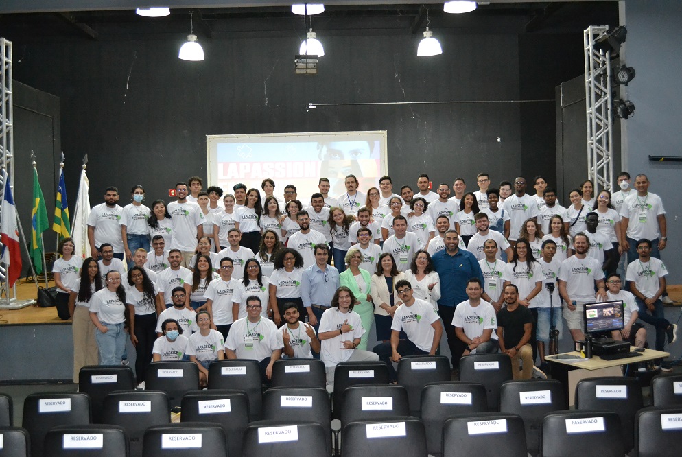 O projeto conta com a participação de estudantes de institutos do Brasil e Portugal