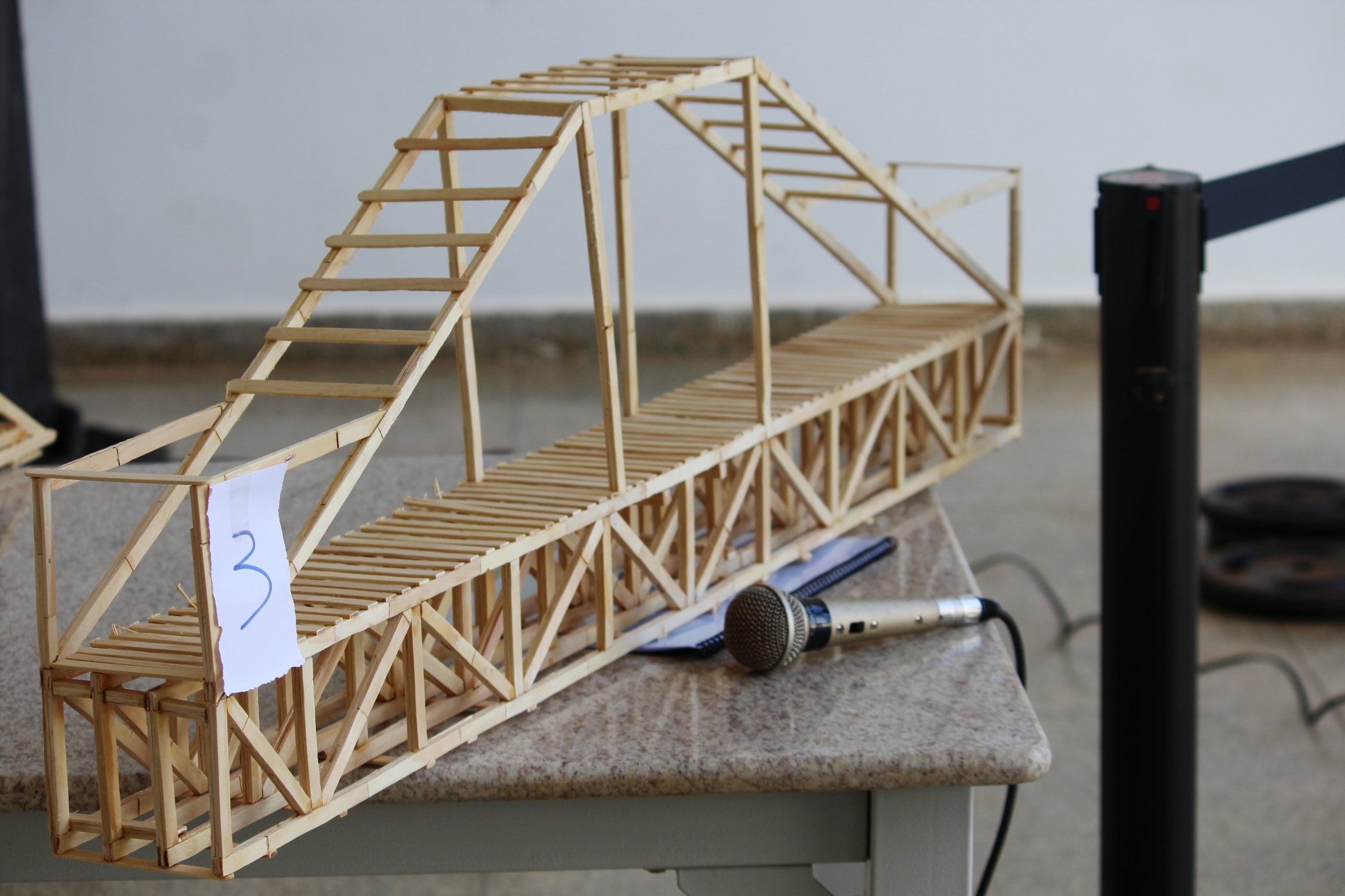 Ponte 3, vencedora do Concurso de Construção de Pontes de Palitos de Picolé