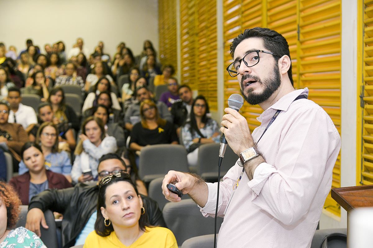 Professor da UFG Murilo Ferreira Caetano