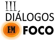 logo do terceiro diálogos em foco. Letras pretas, mas a palavra em está em um círculo cor de laranja, simulando foco.