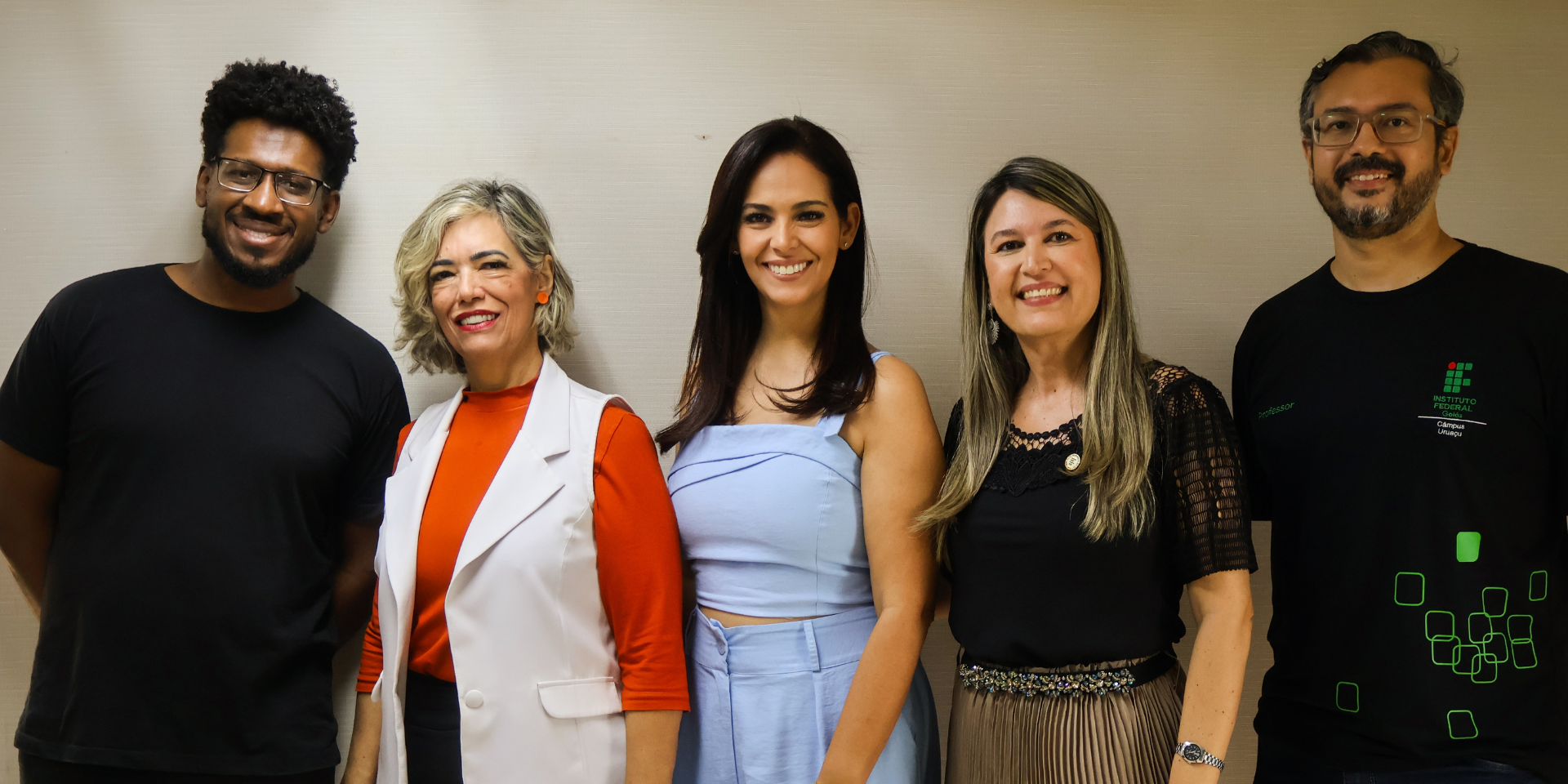 Professores, direção geral e reitoria