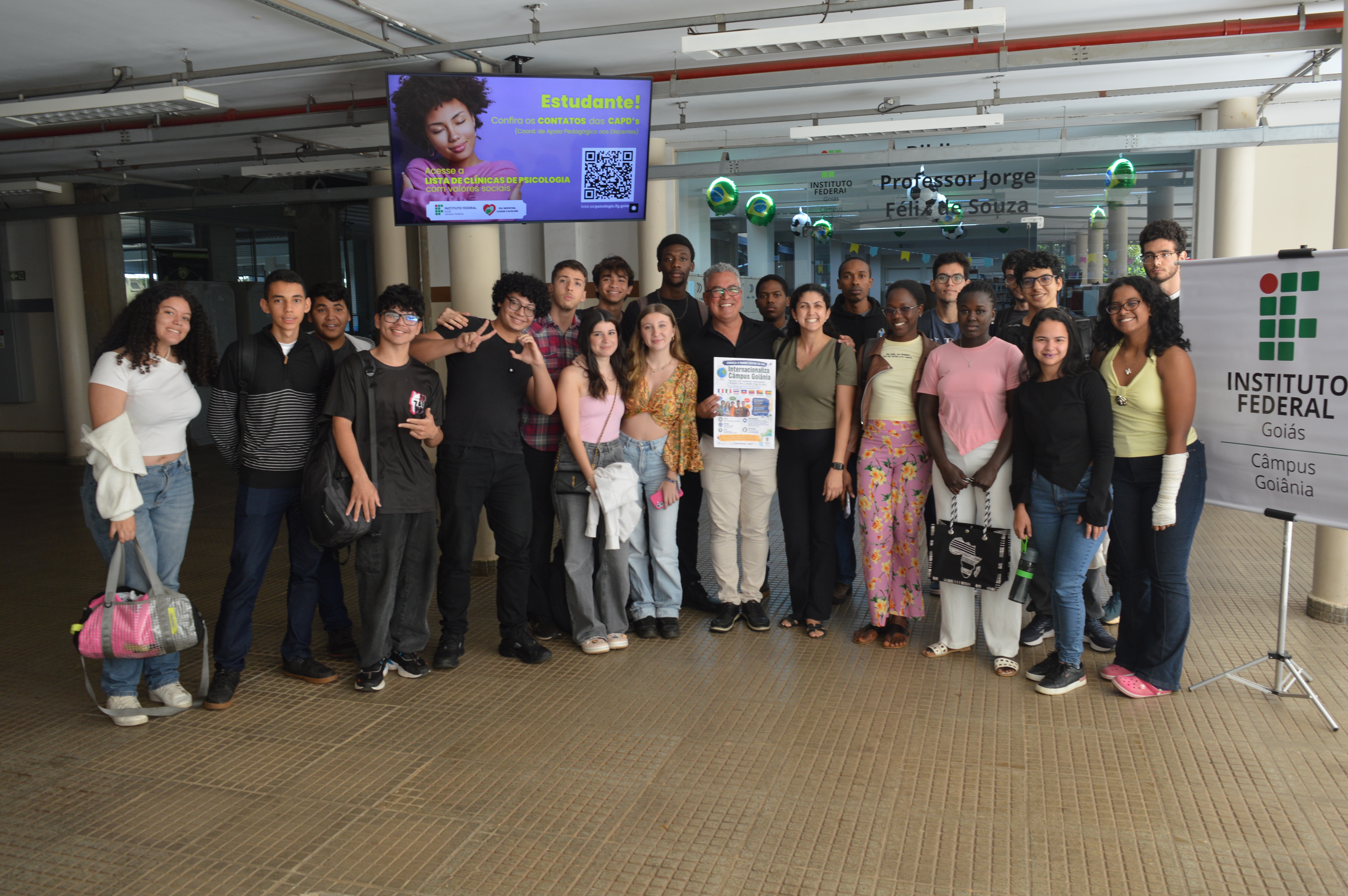 O Internacionaliza Câmpus Goiânia reuniu estudantes estrangeiros e a comunidade acadêmica do câmpus para compartilhar experiências de intercâmbio, promover a troca cultural e incentivar a internacionalização.