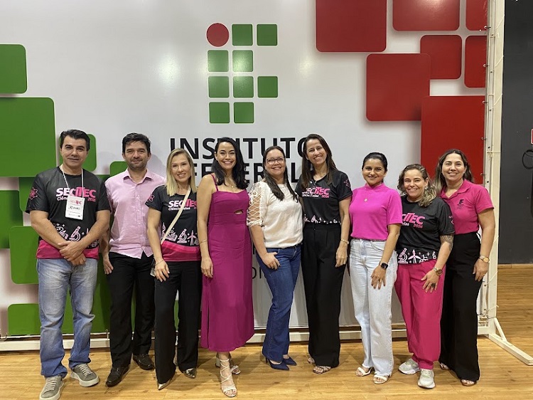 Diretor Marcos e gerente Bruno enalteceram as mulheres cientistas e pesquisadoras e todas aquelas envolvidas na realização do evento
