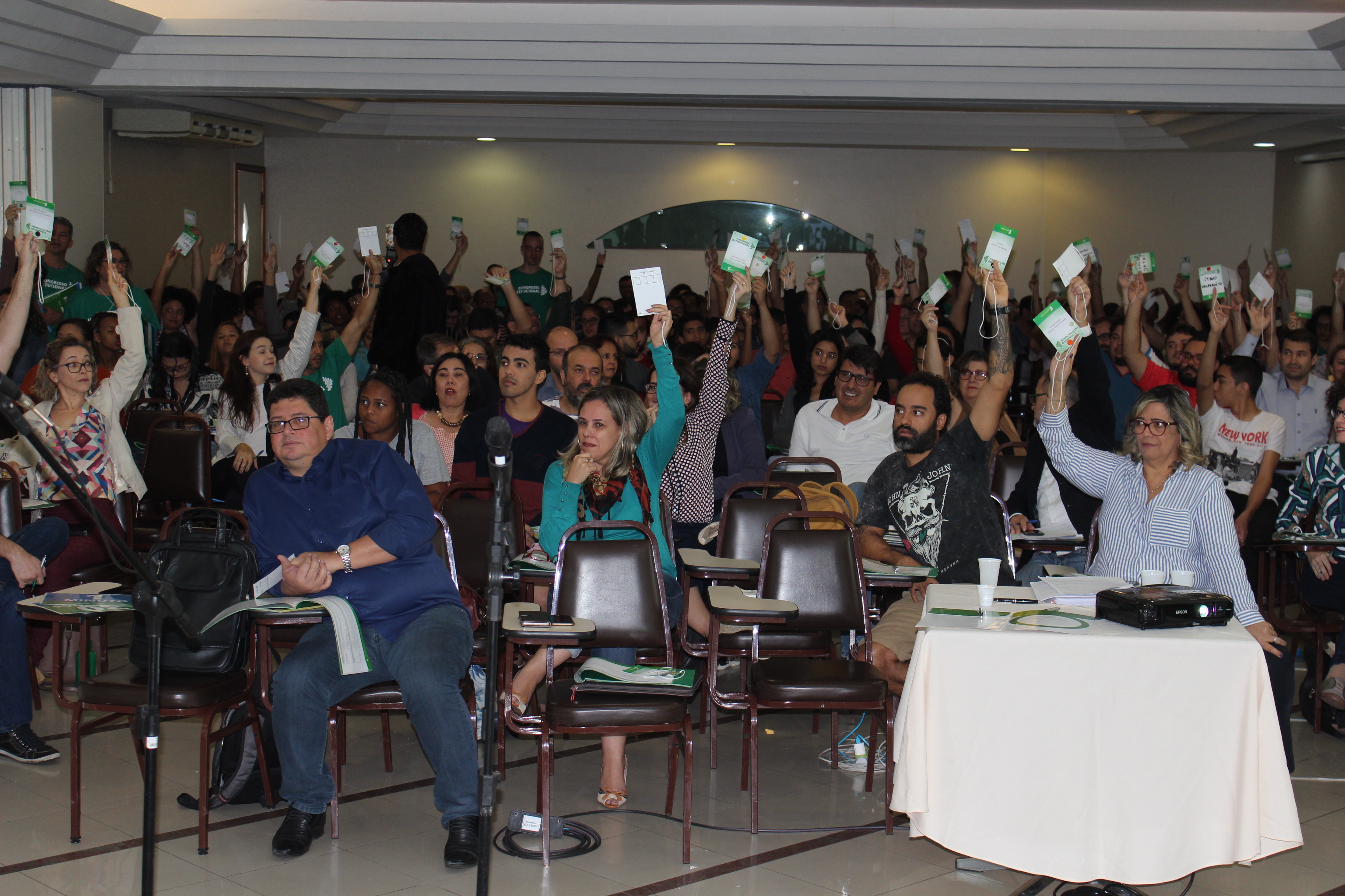 Plenária foi conduzida por integrantes da Comissão Central de Sistematização