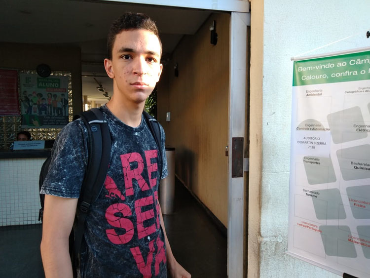 João Victor passou para Engenharia de Controle e Automação no Sul, mas preferiu vir para o IFG João Victor passou para Engenharia de Controle e Automação no Sul, mas preferiu vir para o IFG