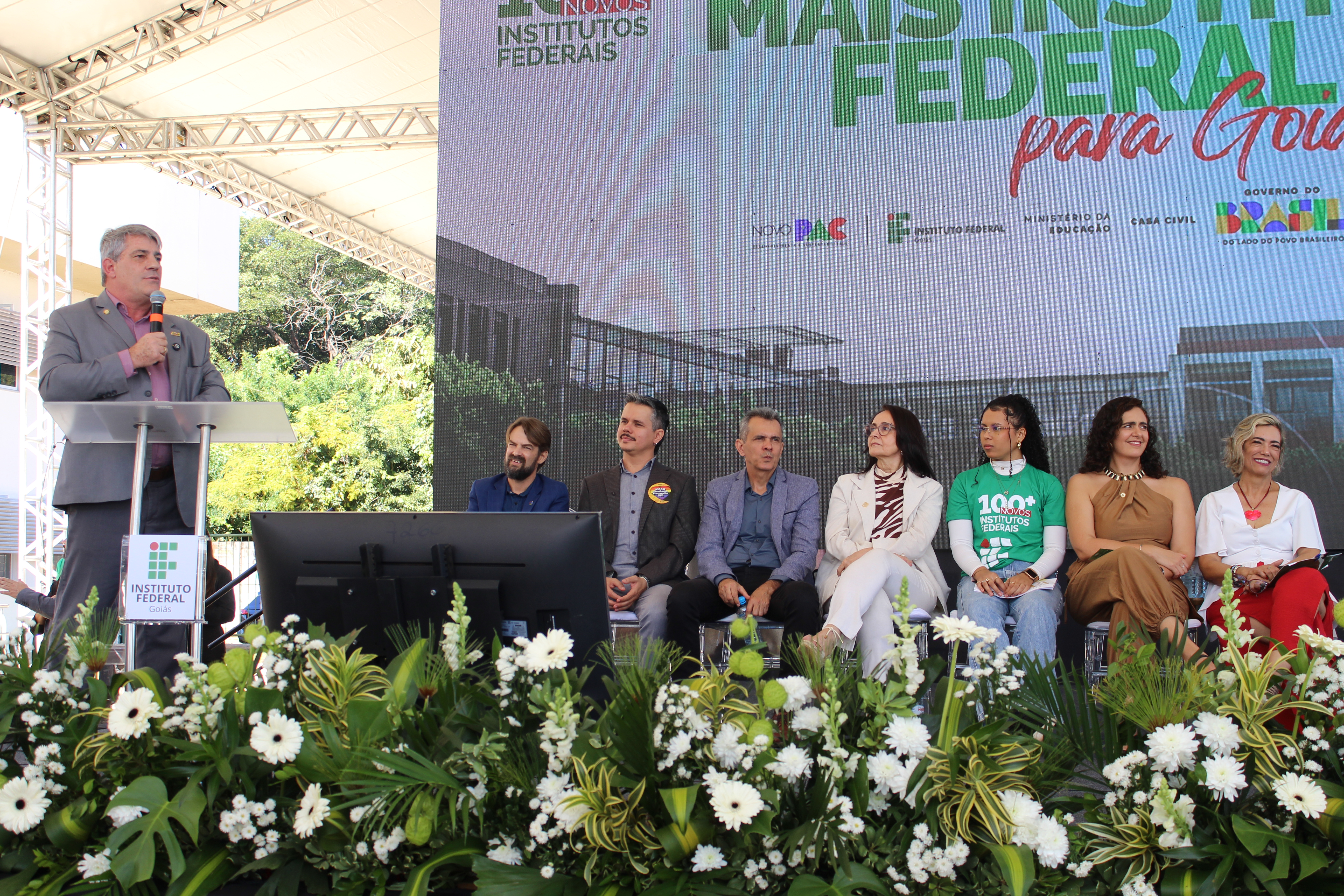Secretário da Setec, Marcelo Bregagnoli, representou o MEC na inauguração