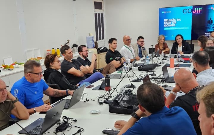 IFG sedia reunião para tratar da organização do JIF Nacional