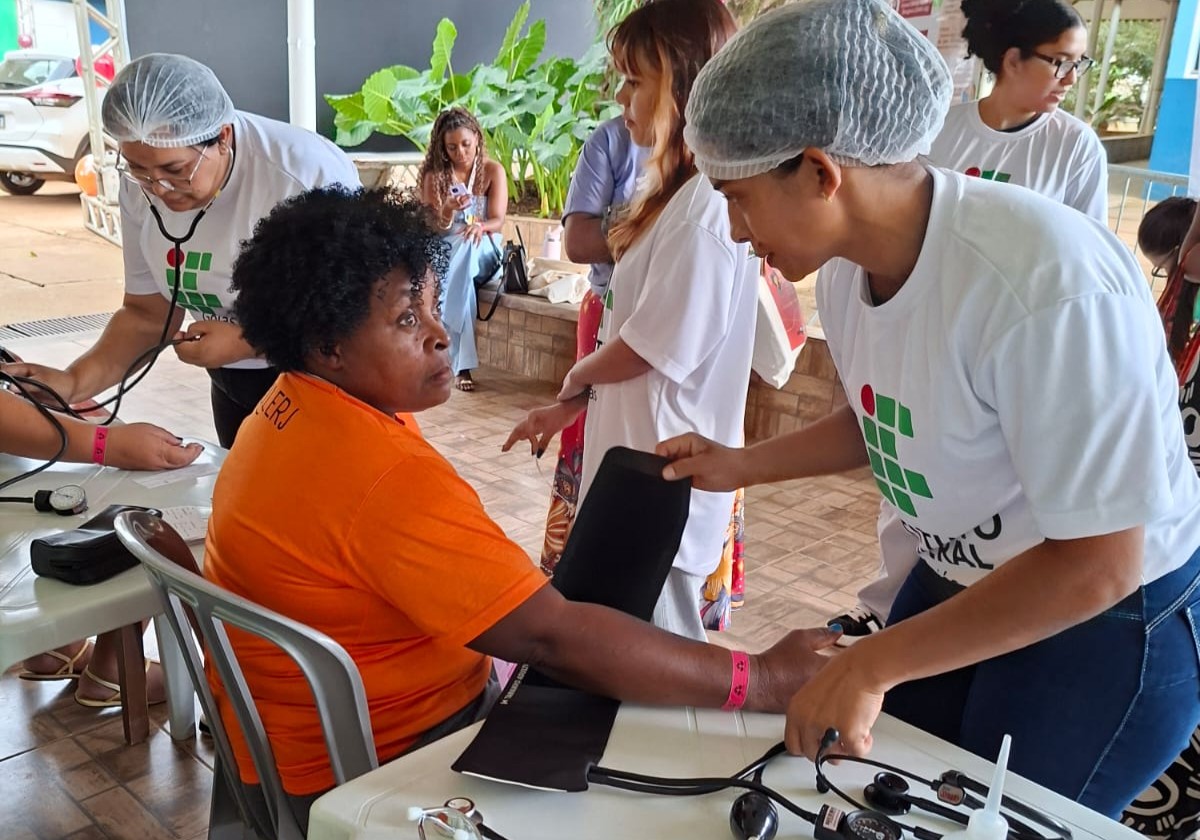 Estudantes do Câmpus Goiânia Oeste desenvolveram ações de educação e promoção da saúde