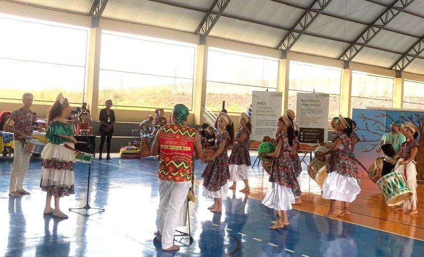 Apresentação cultural durante o Seminário dos Comitês de Cultura do Centro-Oeste